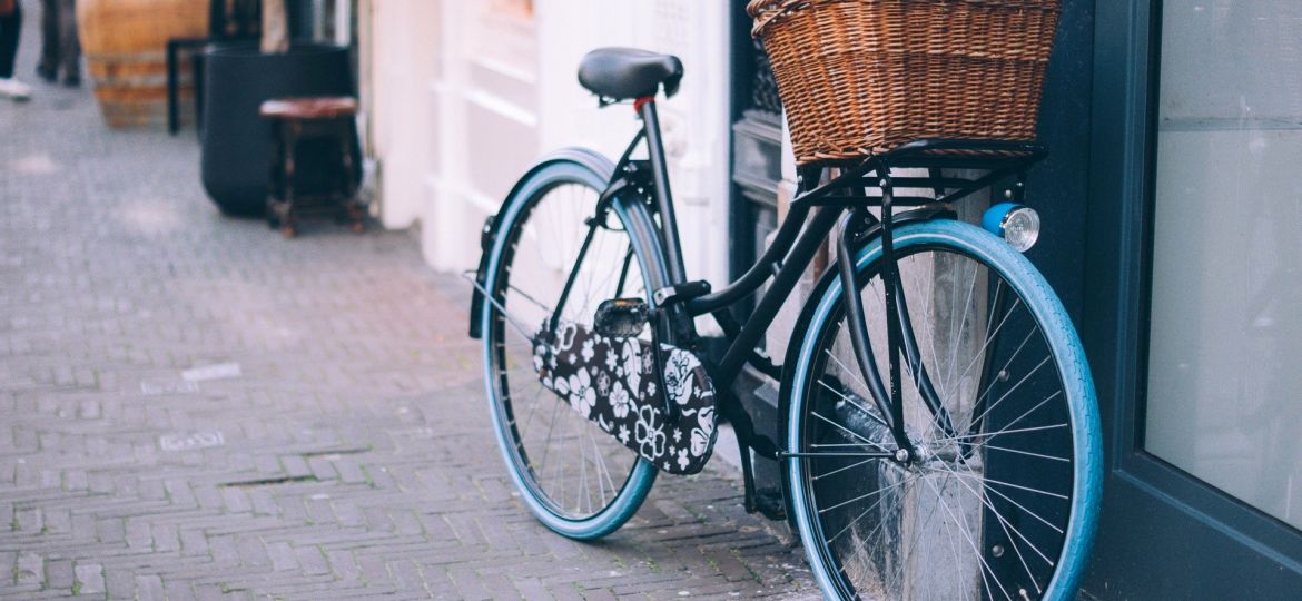 2d95e2c4872d18054bc1f66d3fa61bfd-1